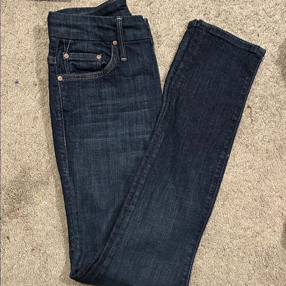 MOTHER High Waisted Looker Jeans in Clean Sweep Size 25
